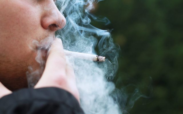 sleeve Inspector Make Ziua Mondială fără Tutun: Unul din cinci fumători nu știe că tutunul  cauzează cancer, subliniază Organizația Mondială a Sănătății