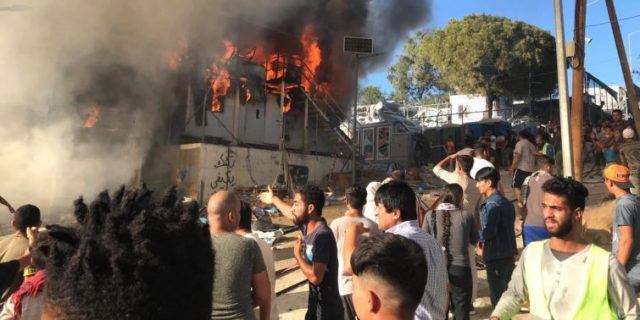 incendiu moria tabara de refugiati grecia