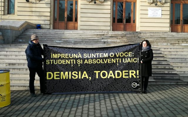 Protest Anti Tudorel Toader La Universitatea Alexnadru Ioan Cuza