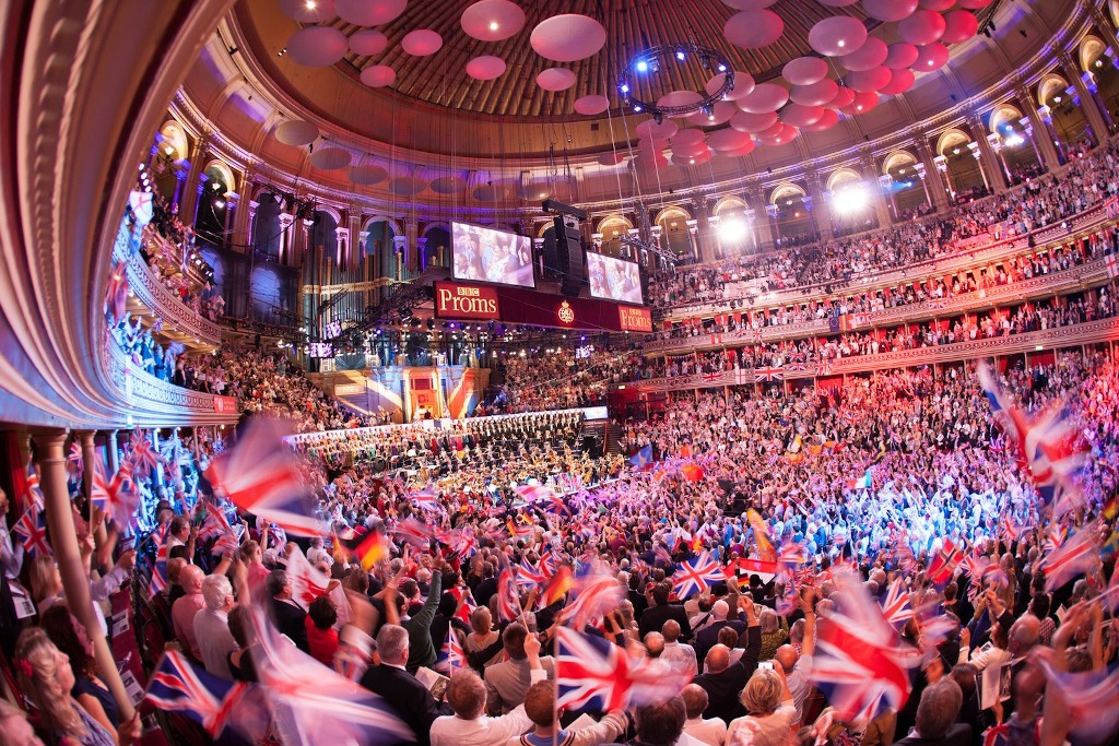 Royal Albert Hall, una dintre cele mai importante săli de concerte din - Concert For George Royal Albert Hall