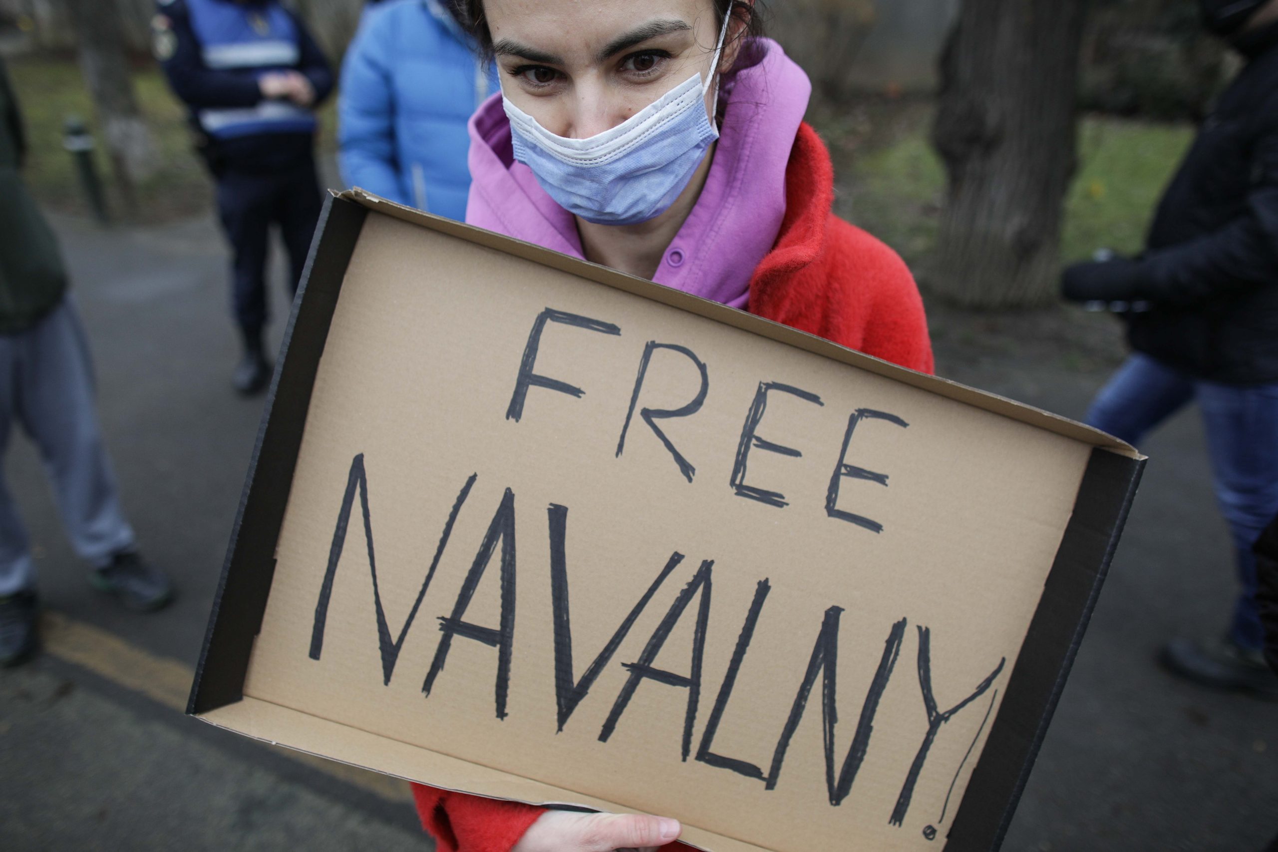 aleksei navalnii ambasada rusiei in bucuresti protest rusia (2)