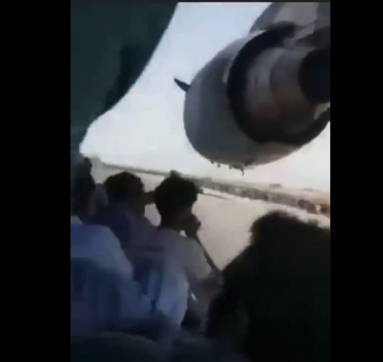 captura video afgani pe avion