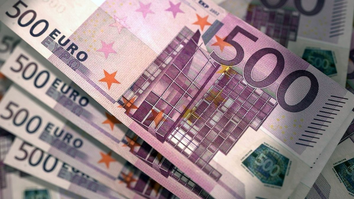 500 de euro, bani, bancnota, valuta, money, spalare de bani