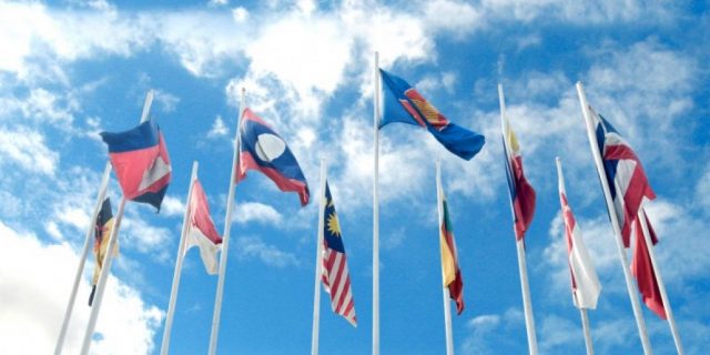 Liderii din Asia de Sud-Est se reunesc în Indonezia pentru un summit ASEAN, dominat de criza din Myanmar şi de agresivitatea Beijingului în Marea Chinei de Sud