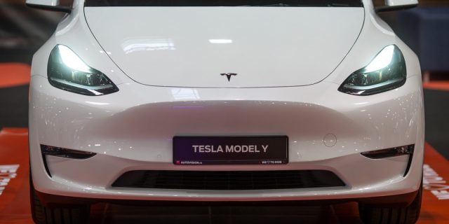 masina, Tesla