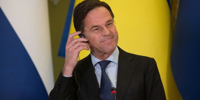 Dreapta din Olanda, pregătită să guverneze cu extrema dreaptă, anunță Mark Rutte care va ieși din politică după 13 ani: ”Da, sunt complet de acord”