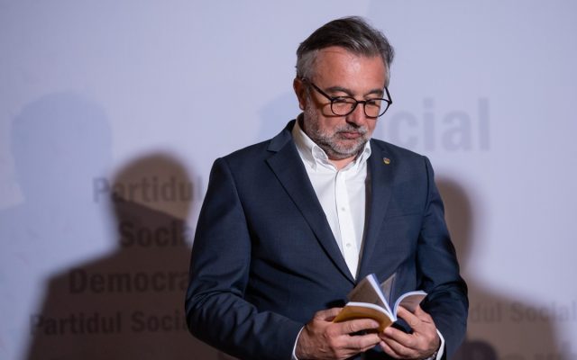 Lucian Romascanu, ministrul Culturii