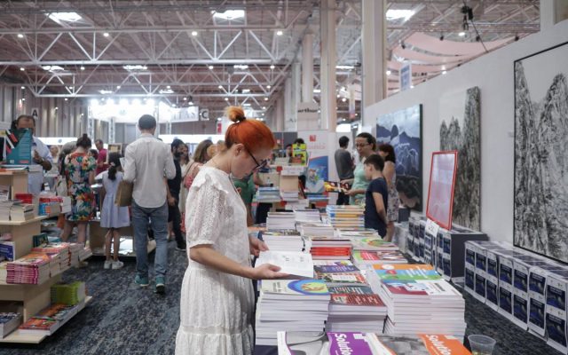 Bookfest, carti, targ carti, literatura