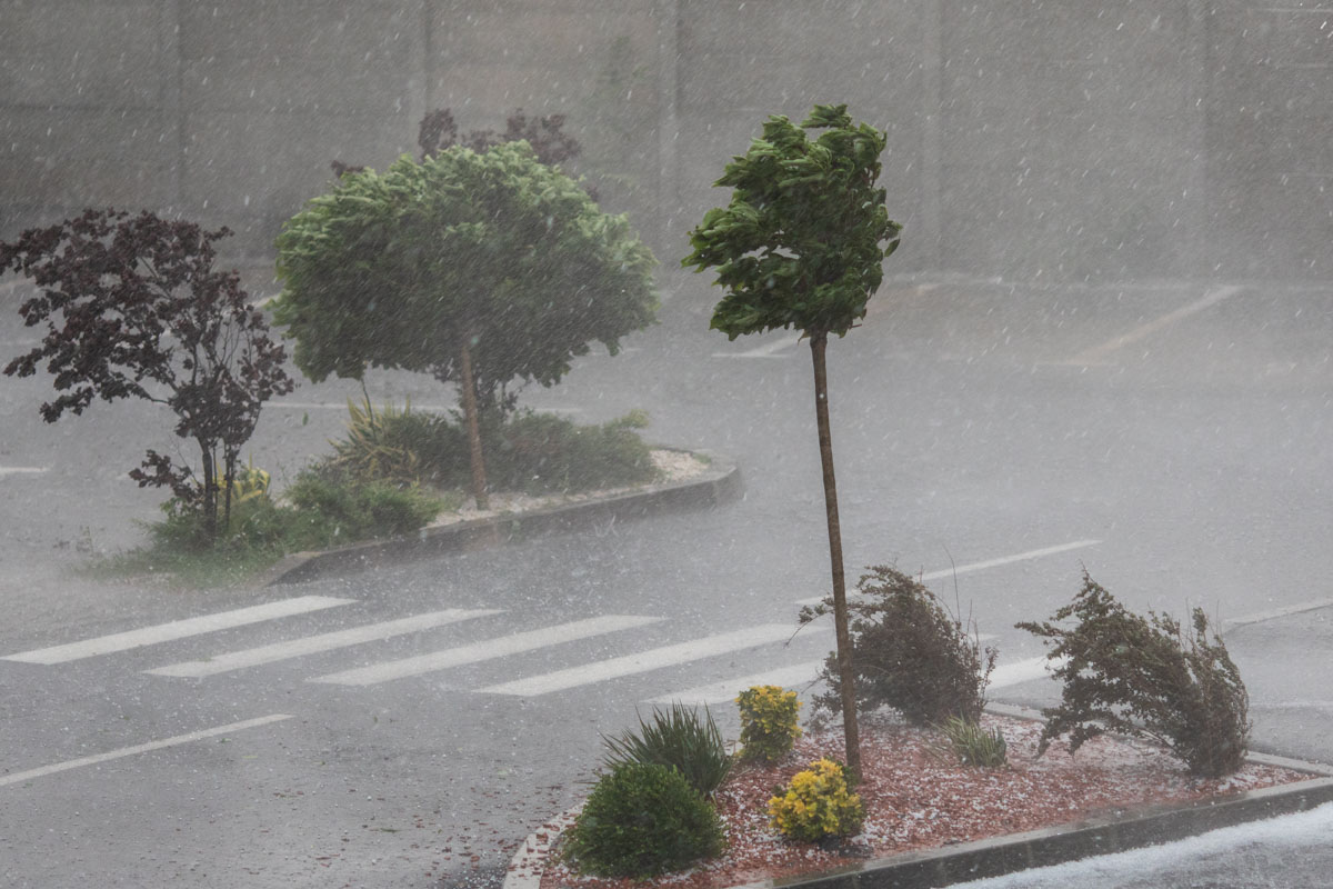 Atenţionare de călătorie emisă de MAE: Furtuni şi precipitaţii abundente în Corsica