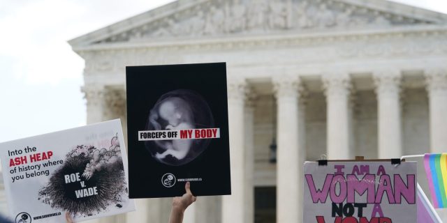 avort corp alegere choice body curtea suprema sua state unite roe v. wade lege legislatie protest