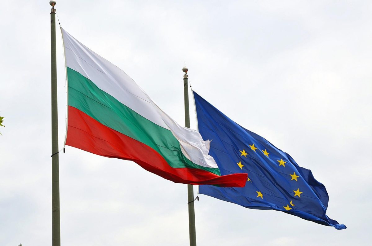 Bulgaria a blocat un transfer bancar în valoare de aproape 900.000 de dolari către ambasada Rusiei din cauza sancțiunilor UE