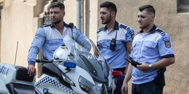 Politia Romana, politisti, politie