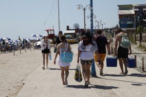 vama veche litoral romanesc sezon estival turisti turism statiuni romanesti (30)