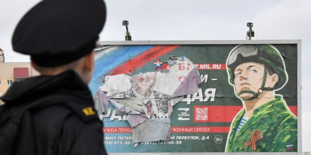 Rusia crește din nou limita maximă de vârstă pentru recrutarea în armata, de la 27 la 30 de ani