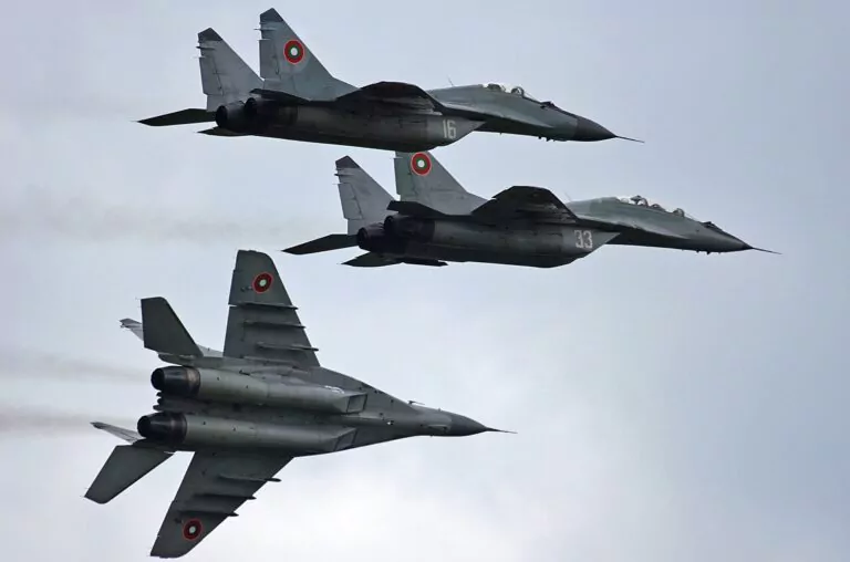 fortele aeriene bulgare, bulgaria, avion de lupta, flota, mig-29, ucraina, razboi, aerian