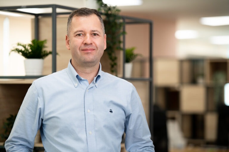Nicolae Trofin, Chief Sales Officer la Flip