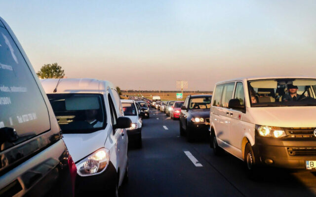autostrada aglomeratie aglomerata trafic coada masini autoturisme blocaj