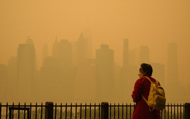new york, ceata portocalie, poluare, fum, incendiu canada