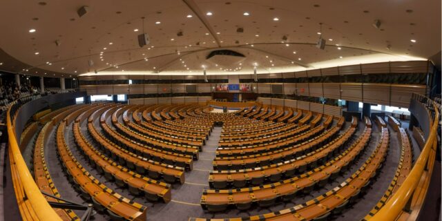 parlamentul european UE uniunea europeana parlamentari europeni bruxelles