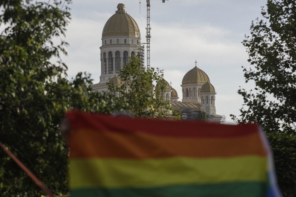 LGBT, Bucharest Pride, Categrala Mantuirii Neamului