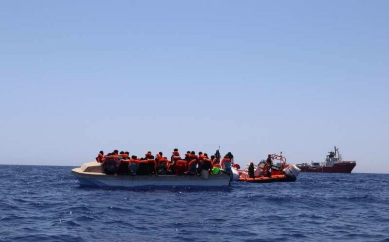 migranti, mediterana, salvare