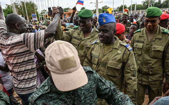 niger, niamey, colonel-maiorul Amadou Abdramane, generalul Mohamed Toumba, Colonelul Ousmane Abarchi, razboi civil, criza