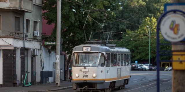 tramvai, trafic, Bucuresti, tramvai 47, transport in comun