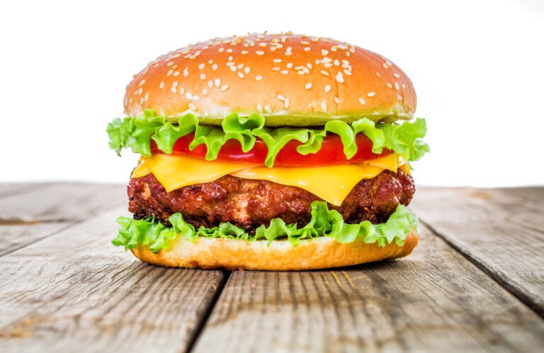 cheeseburger mc donald fast food ingrasat obezitate