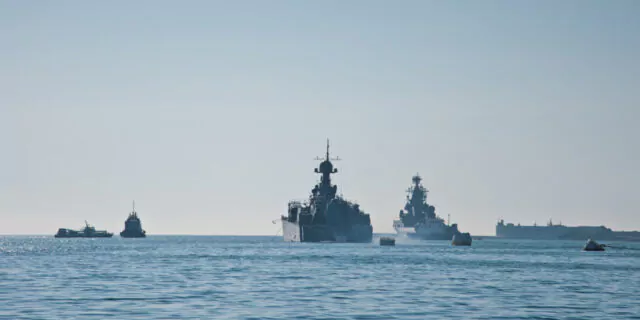 flota rusia vladimir putin razboi nave razboi conflict naval exercitii nava maritim flota rusa marea neagra, sevastopol, ucraina, nave militare rusesti, ruse, rusa