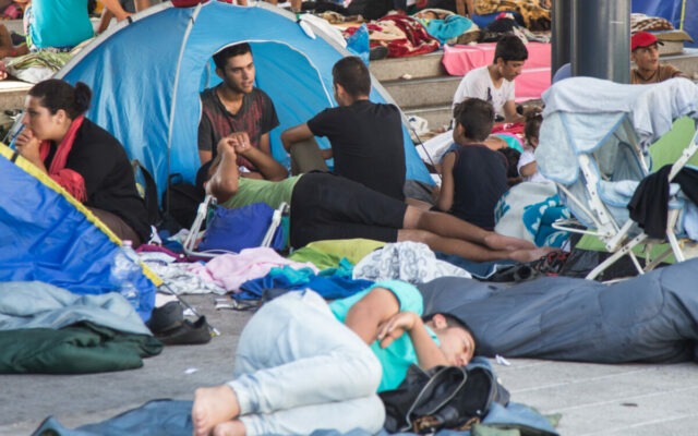 migranti, refugiati, mare, ocean, mediterana, corturi, tabere migranti, cartier refugiati