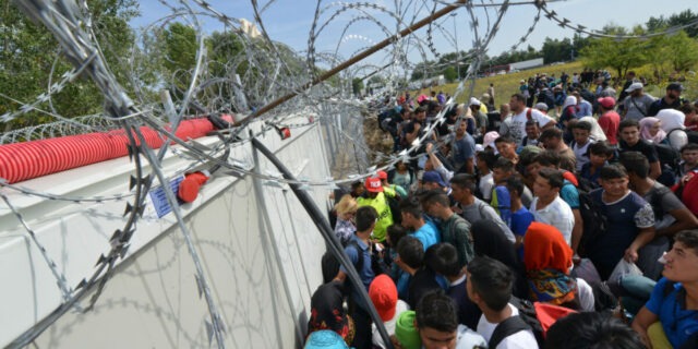 migranti, refugiati, mare, ocean, mediterana, granita ungaria, zid ungaria