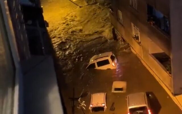 Inundatii Istanbul