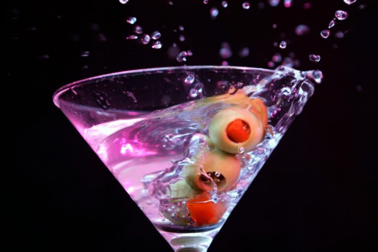 martini, gin, vermut, bautura alcoolica, bauturi, party, coktail, cocktail2