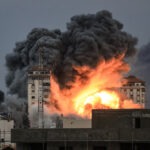 israel, palestina, stare de razboi, fasia gaza, hamas, lovituri, atacuri cu rachete, masina flacari, distrugere