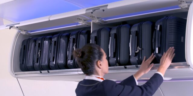 airbus, compartimente bagaje, avion, aeronava, valize, bagaje, vacanta, calatorie, calatorit, travel