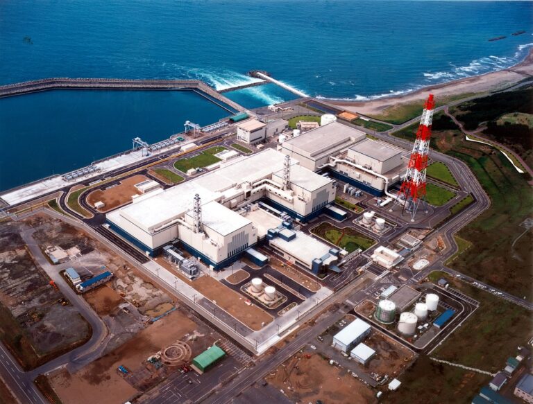 Centrala nucleară japoneză Kashiwazaki-Kariwa