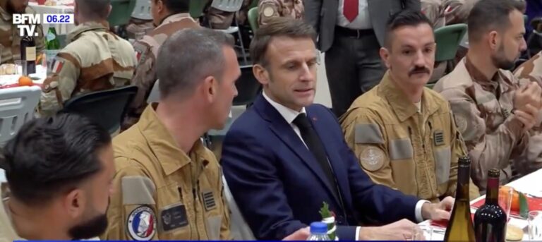 Macron cina trupe militare Iordania