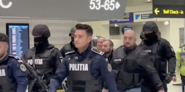 Laurentiu Ghita adus in tara, politie aeroport, suspect caz Adrian Kreiner