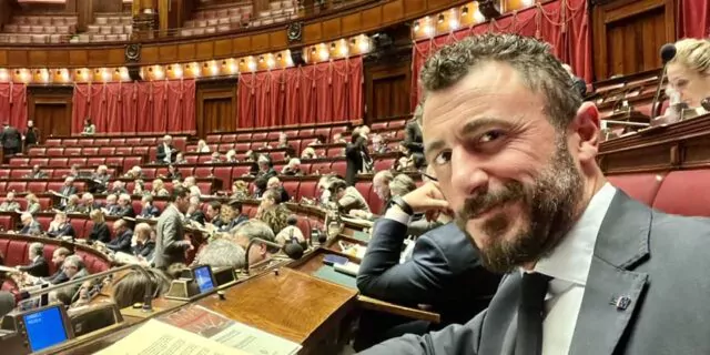 Emanuele Pozzolo, deputat extrema dreapta, italia, fratii italiei, partid guvernamant, roma