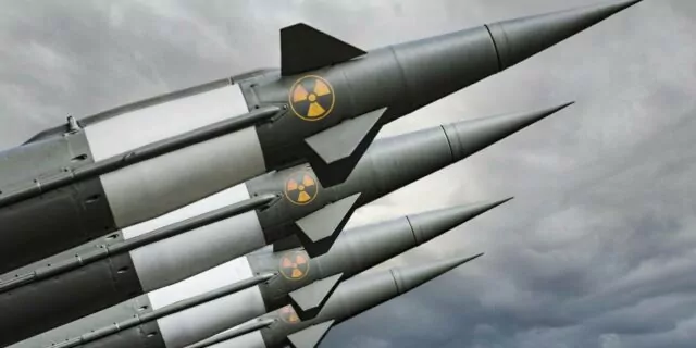 Rachete, razboi nuclear
