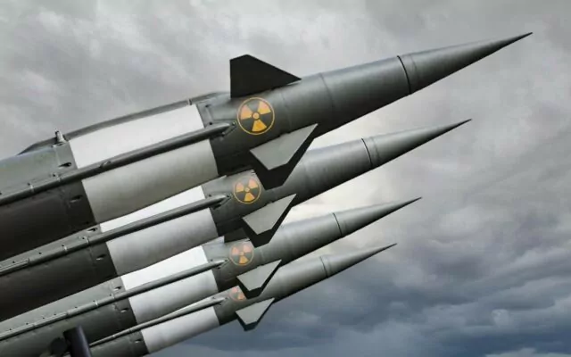 Rachete, razboi nuclear