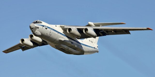 Avion Il-76
