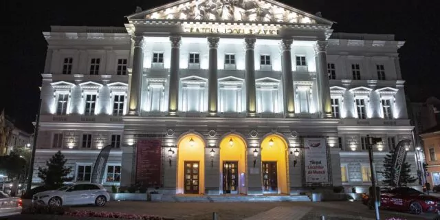 teatrul de stat din Arad, Teatrul clasic Ioan Slavici Arad