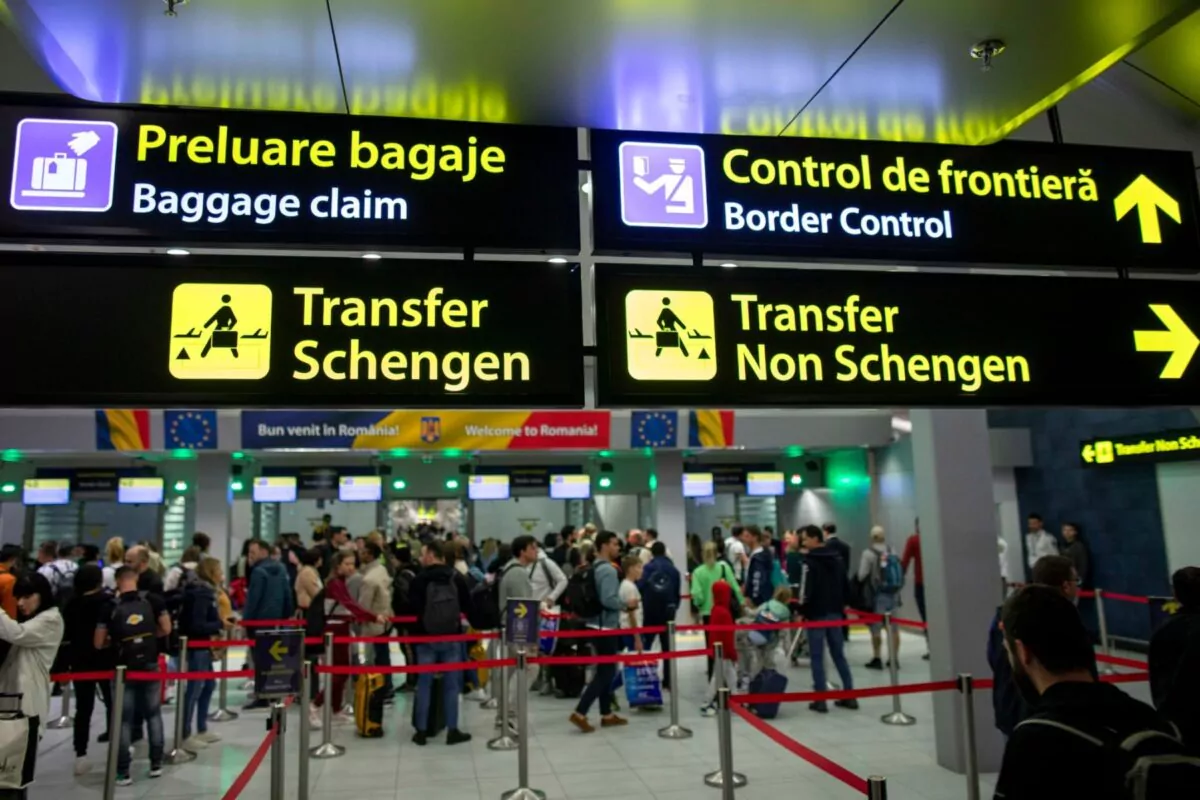 air schengen primii pasageri aeroport otopeni henri coanda calatori concediu plecari sosiri (1)